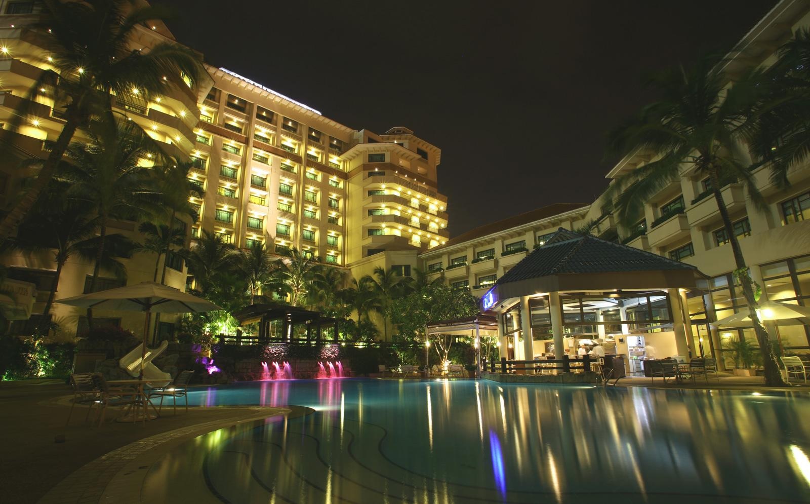 Swissotel Merchant Court