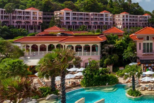 Centara Grand Beach Resort
