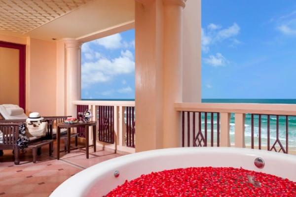Centara Grand Beach Resort