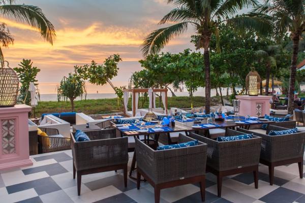 Centara Grand Beach Resort