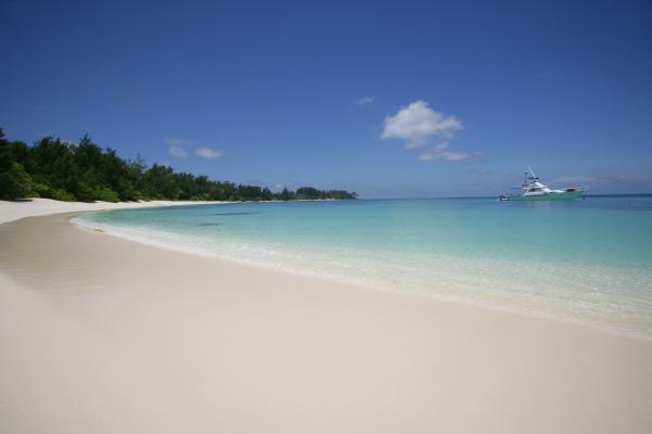 Denis Private Island