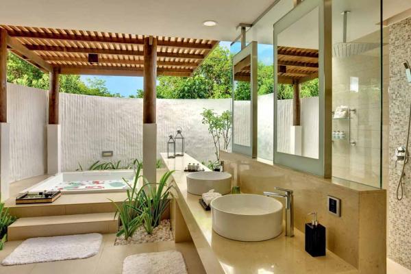Hideaway Beach Resort & Spa