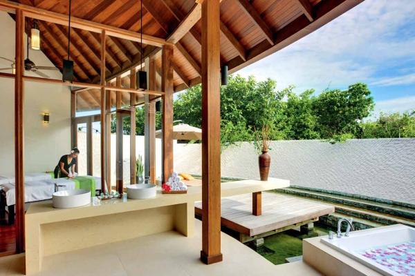 Hideaway Beach Resort & Spa