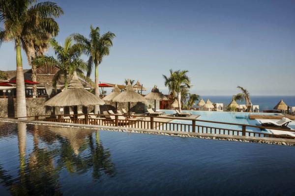 Palm Hotel & Spa