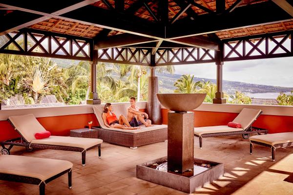 Iloha Seaview Hotel