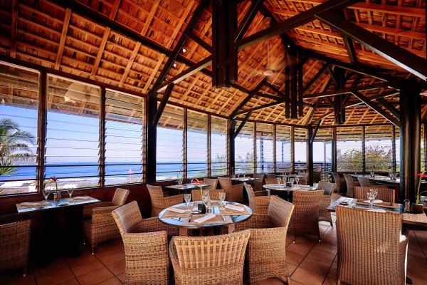 Iloha Seaview Hotel