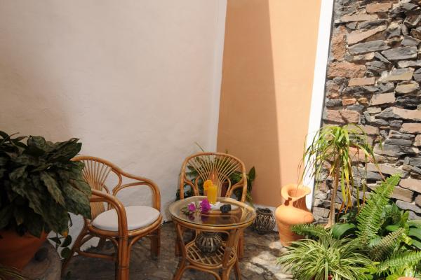 Casa Colonial Guest House Fogo