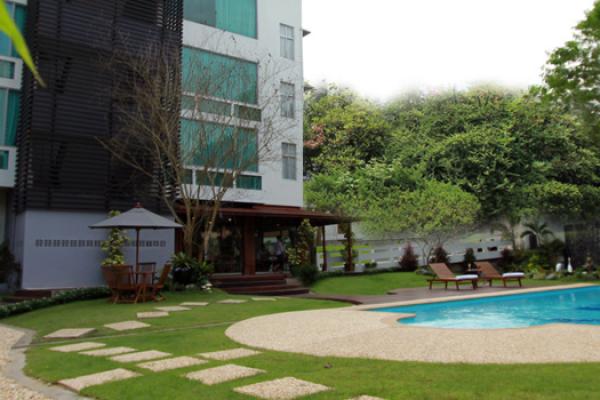 Hotel M