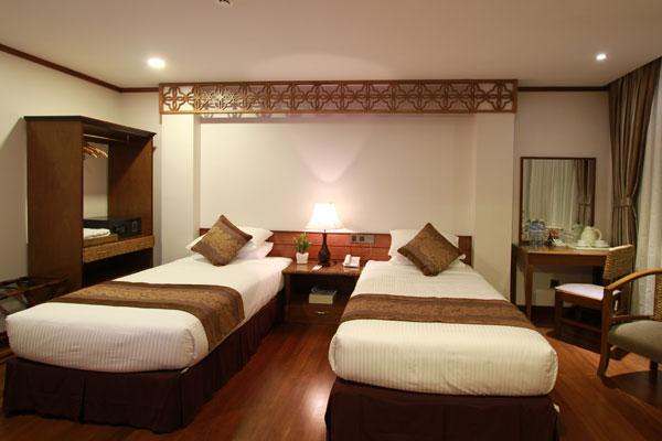 Hotel M