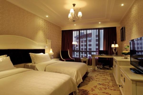 Bravo Hotel