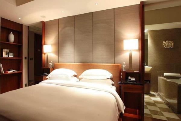 Les Suites Orient Bund