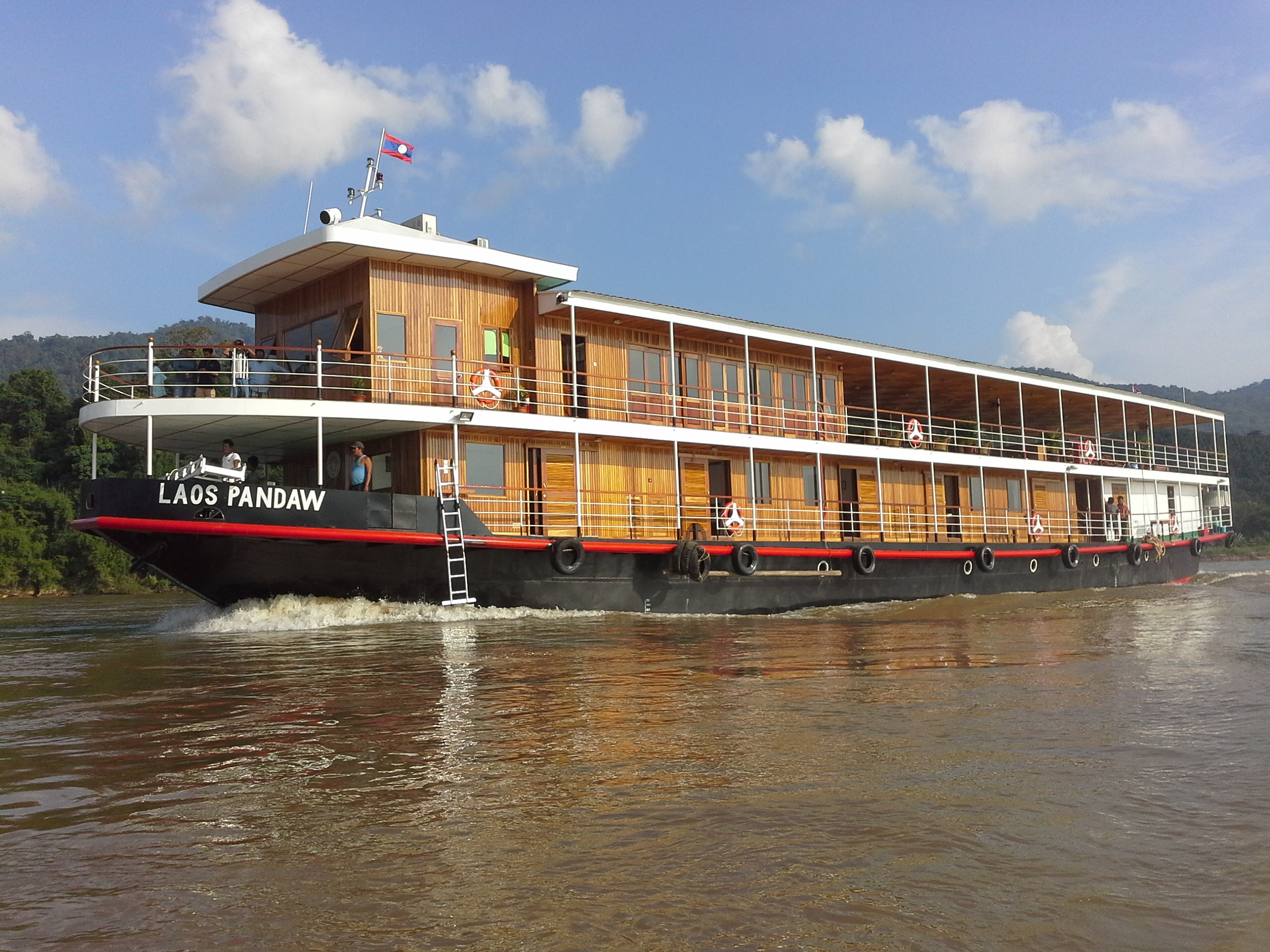 RV Laos Pandaw