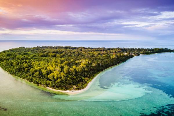 Alphonse Island