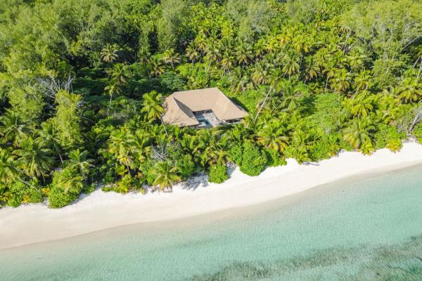 Alphonse Island