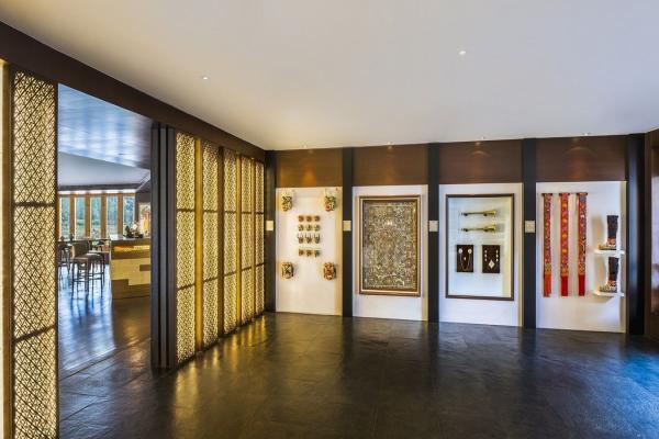 Le Meridien Riverfront
