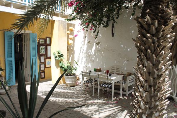 Migrante Guest House