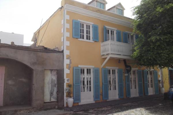 Migrante Guest House