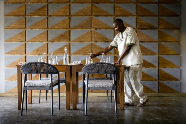 Sanctuary Olonana Lodge