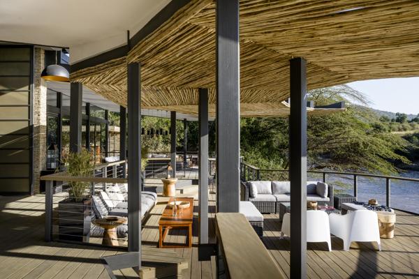 Sanctuary Olonana Lodge