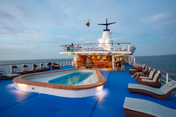 M/V LEGEND