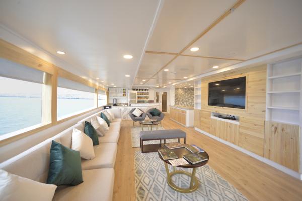 M/Y SEA STAR JOURNEY