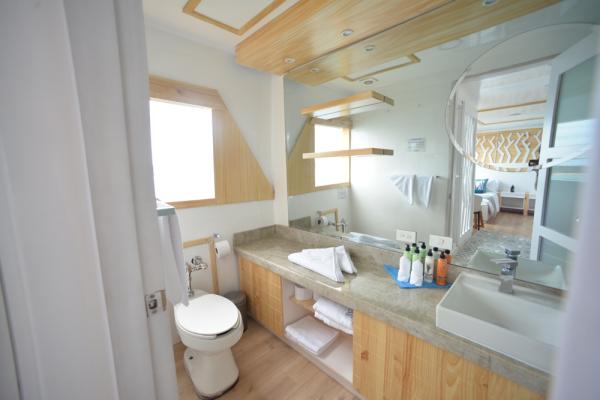 M/Y SEA STAR JOURNEY