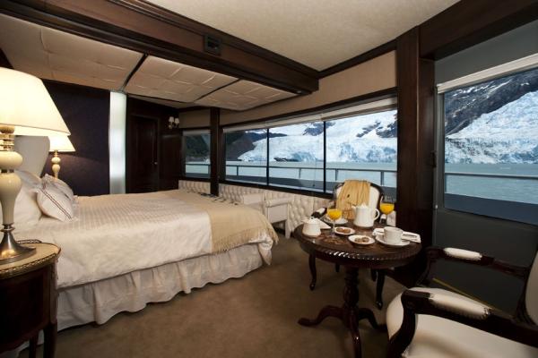M/V Santa Cruz