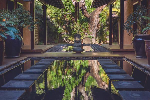 Dinarobin Beachcomber Golf Resort & Spa