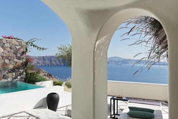 Canaves Oia Suites