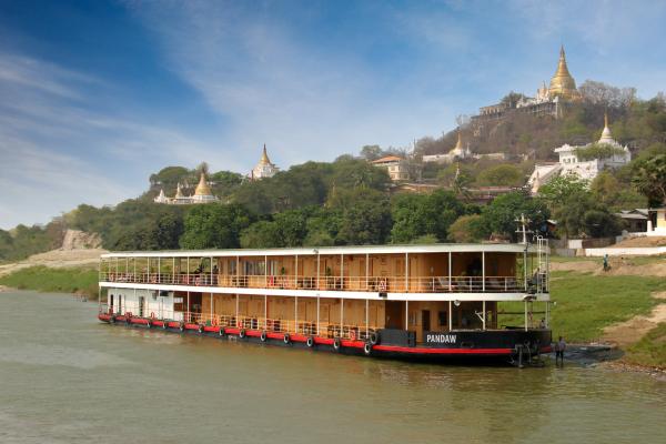 RV Kindat Pandaw