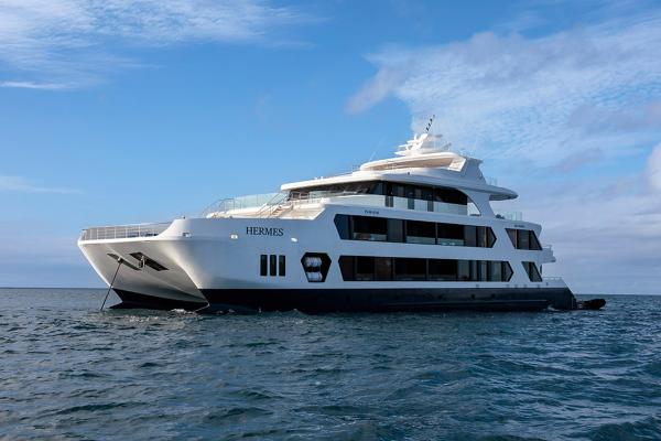 Hermes Mega Catamaran