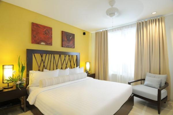 7 STONES Boracay Suites