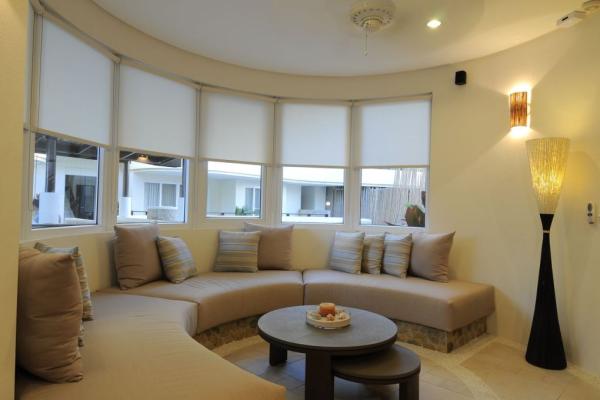 7 STONES Boracay Suites