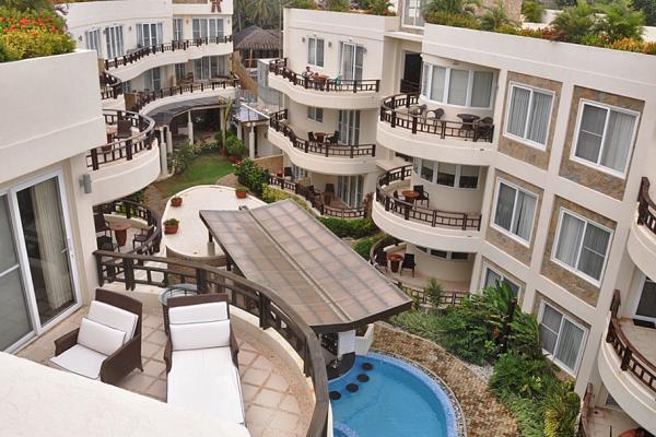 7 STONES Boracay Suites