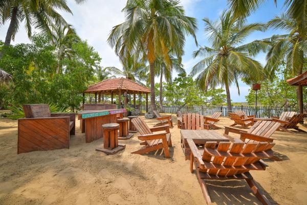 KITESURFING LANKA Kite camp