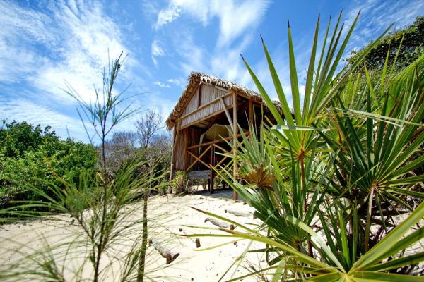 BABAOMBY ISLAND LODGE