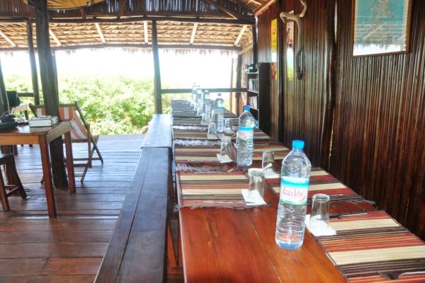 BABAOMBY ISLAND LODGE