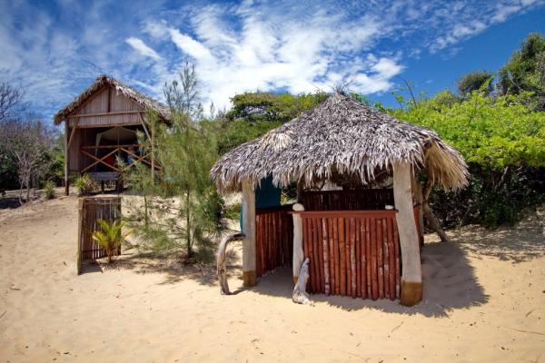 BABAOMBY ISLAND LODGE