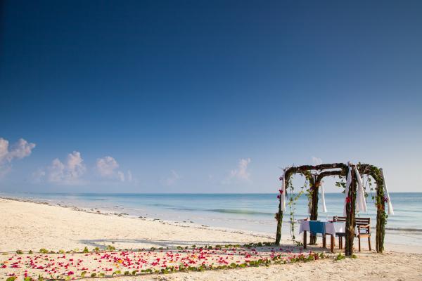 Hôtel KISIWA ON THE BEACH