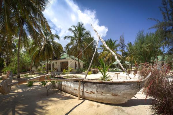 Hôtel KISIWA ON THE BEACH
