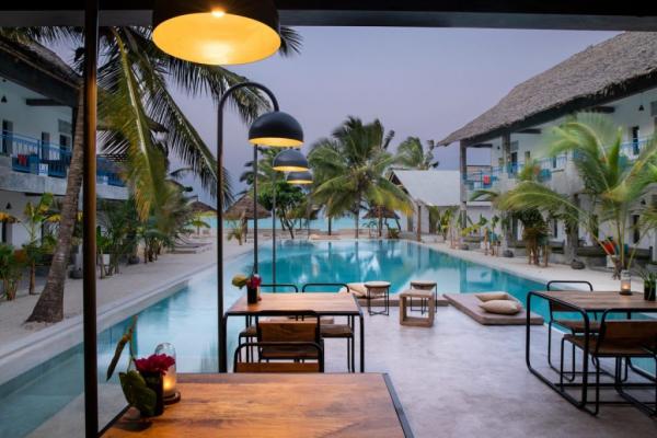 CASA BEACH RESORT